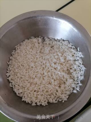 糯米水晶丸子的做法步骤：1
