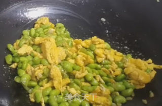 毛豆炒蛋的做法步骤：4