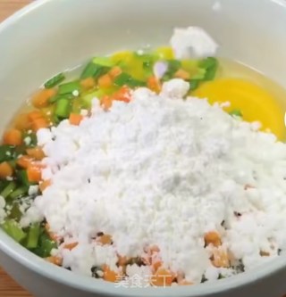 苦瓜鸡蛋饼的做法步骤：5