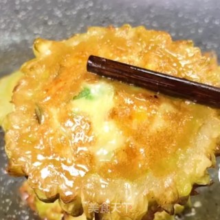 苦瓜鸡蛋饼的做法步骤：8