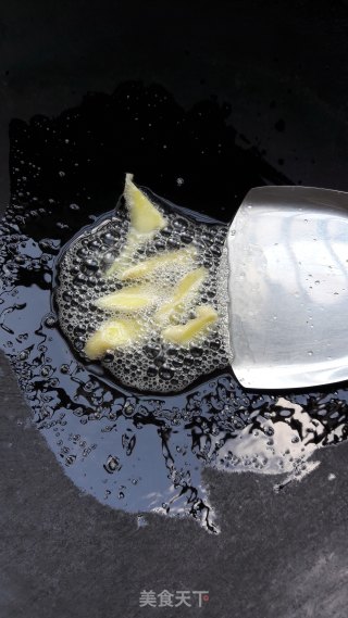 六旺子焖鸡的做法步骤：3