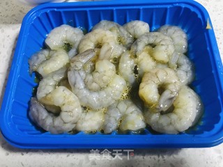 香脆虾仁#荤菜#的做法步骤：3