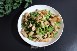五花肉炒四季豆的做法步骤：8