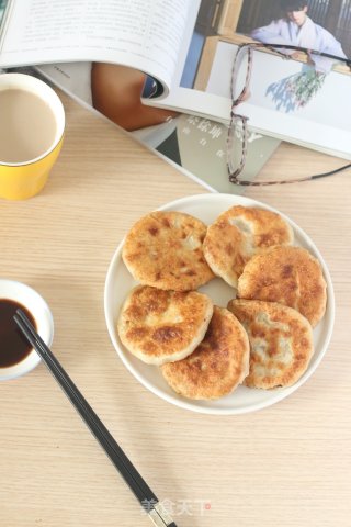 香菇鸡肉馅饼的做法步骤：11