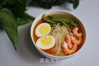 豆角虾仁鸡蛋面的做法步骤：12
