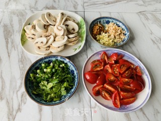 火麻仁双笋烧黄鱼的做法步骤：5