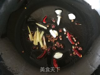 千张炒粉条的做法步骤：5