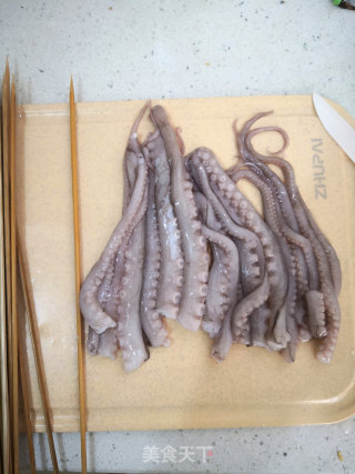 烤鱿鱼须的做法步骤：3