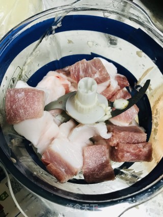 百合鲜肉包的做法步骤：8