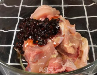 红薯鸡的做法步骤：1