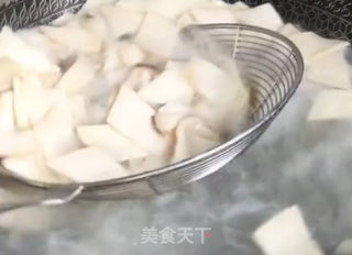 小炒杏鲍菇的做法步骤：4