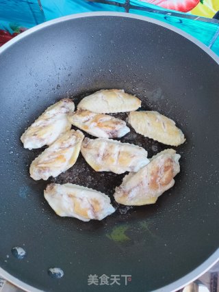 鸡翅烧腐竹的做法步骤：6