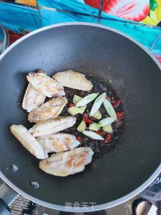 鸡翅烧腐竹的做法步骤：7