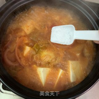 泡菜豆腐肥牛锅的做法步骤：9