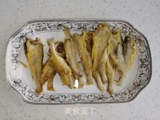 红烧小黄鱼的做法步骤：5