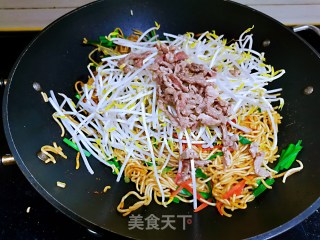 家常生炒面的做法步骤：9