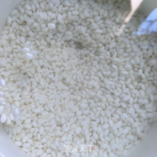 葡萄干绿豆粥的做法步骤：2