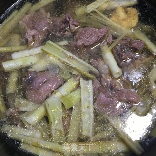 笋尖老鸭汤的做法步骤：6