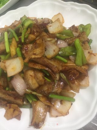 回锅肉的做法步骤：6