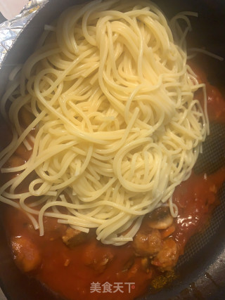 肉丸子口蘑番茄意面的做法步骤：6
