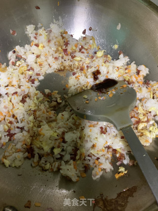 蛋炒饭的做法步骤：7
