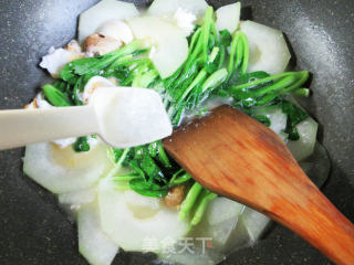 鸡毛菜咸鸭蛋节瓜汤的做法步骤：7