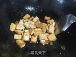 丝瓜炒豆腐的做法步骤：6