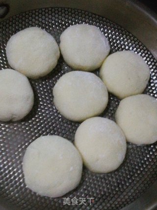 生煎包的做法步骤：6