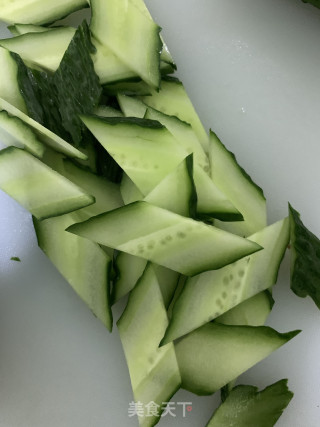 凉拌猪耳的做法步骤：4