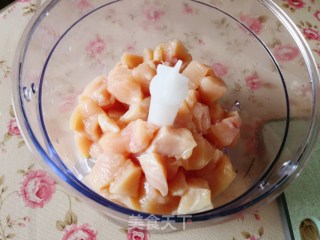 胡萝卜鸡肉肠的做法步骤：1