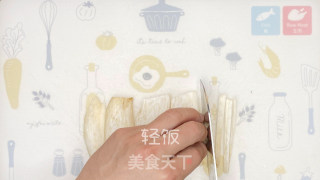 鱼香杏鲍菇丨杏鲍菇做成鱼香味，每次上桌都不够吃！的做法步骤：2