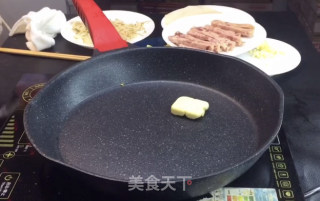午餐肉春卷的做法步骤：4