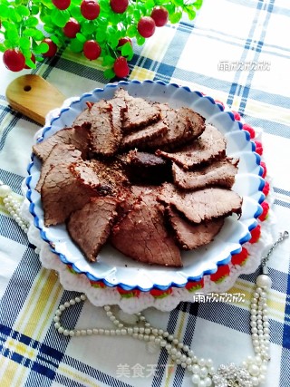 卤牛肉的做法步骤：7