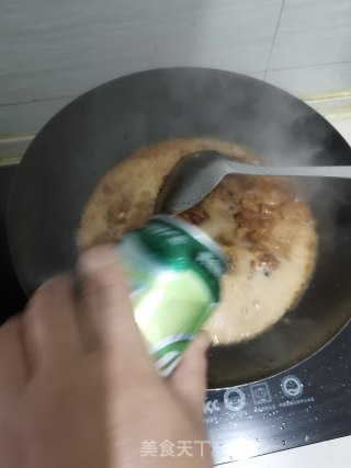 红烧鸡翅的做法步骤：4