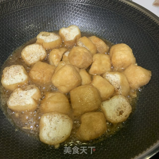 芹菜炒油豆腐的做法步骤：4