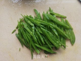 荷兰豆拌豆腐丝的做法步骤：4