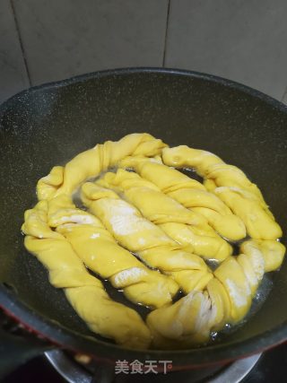 香煎南瓜卷的做法步骤：8