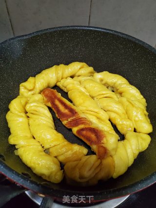香煎南瓜卷的做法步骤：10