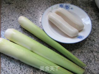 茭白与年糕的做法步骤：1