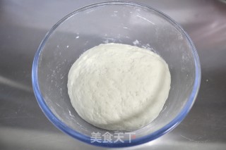 酱香茄子水饺的做法步骤：1