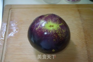 酱香茄子水饺的做法步骤：2