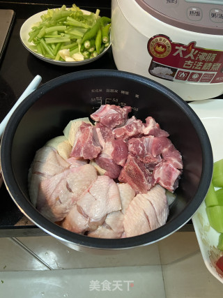 百变焖锅的做法步骤：8