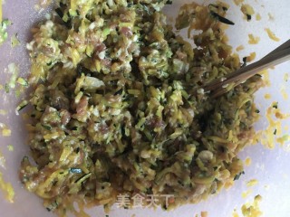 南瓜煎饺的做法步骤：19
