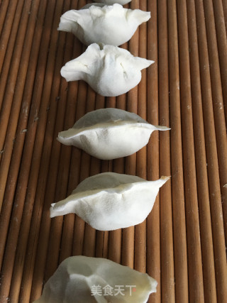 南瓜煎饺的做法步骤：24
