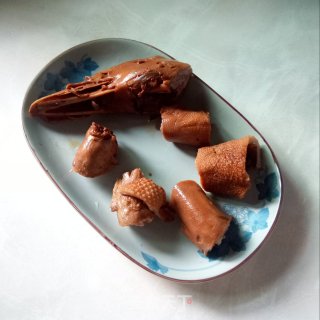 经典卤味一让鸭脑壳飞起来的做法步骤：9