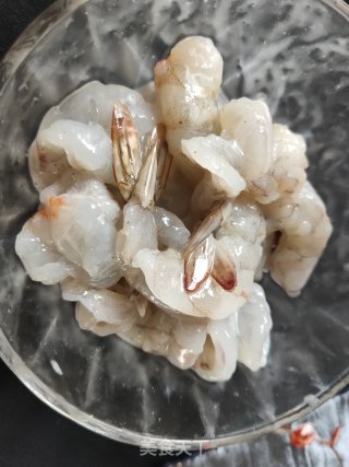 宫爆虾球的做法步骤：3