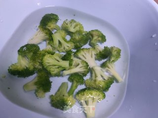 宫爆虾球的做法步骤：6