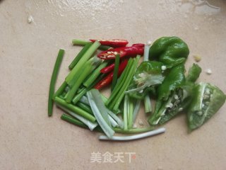 糯玉米板栗炖鸡腿的做法步骤：7