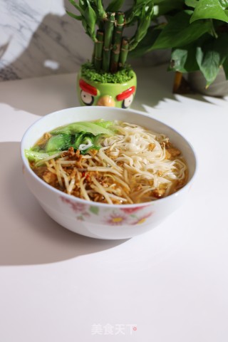 香菇肉末豆芽煮面的做法步骤：9