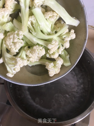 台山菜花炒烧肉的做法步骤：4
